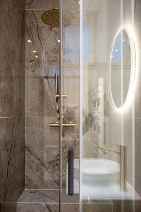 New Luxury And Cozy Apartment - Notre Dame Paris Eksteriør billede